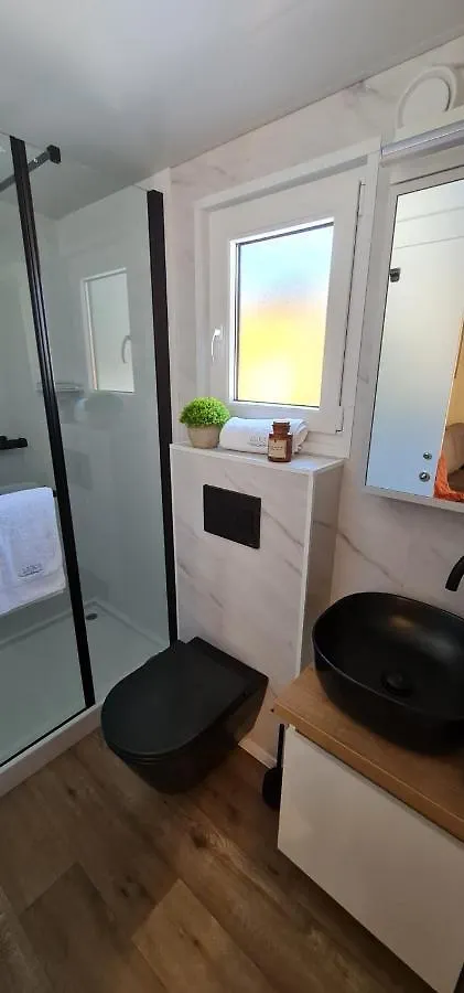 Olive Mobile Home Biograd Na Moru Holiday home