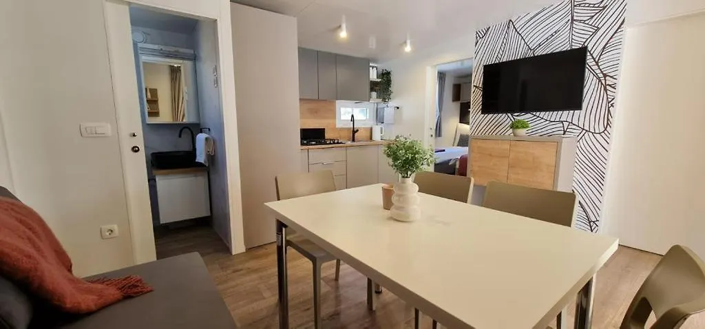 Olive Mobile Home Biograd Na Moru 0*,  Croatia