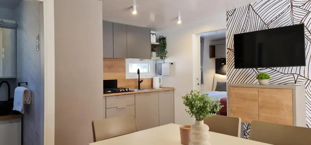 Olive Mobile Home Biograd Na Moru Croatia